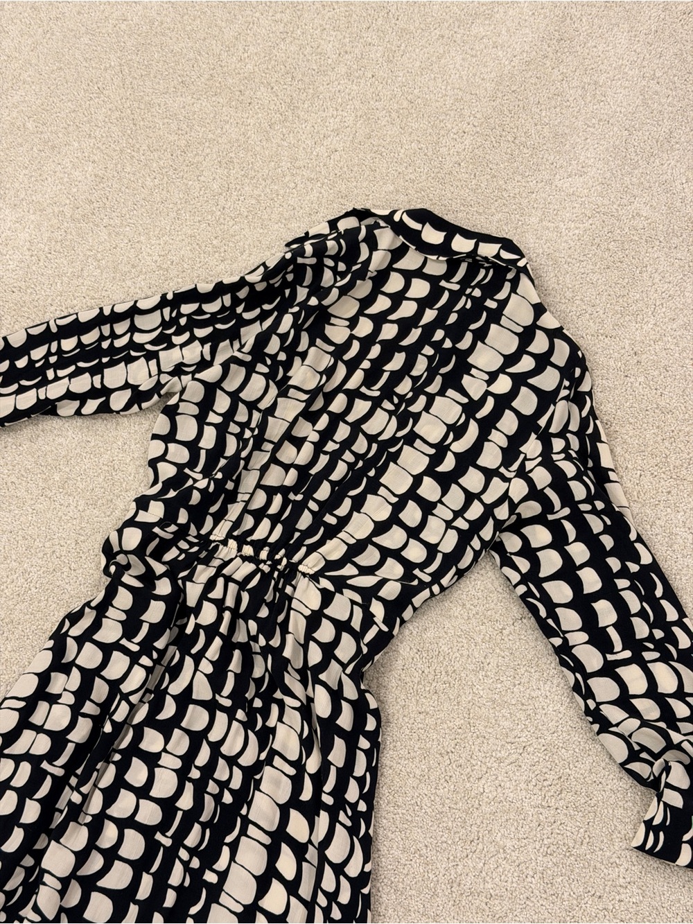 Zara Black and White Geometric Midi Dress - Picture 4 of 7